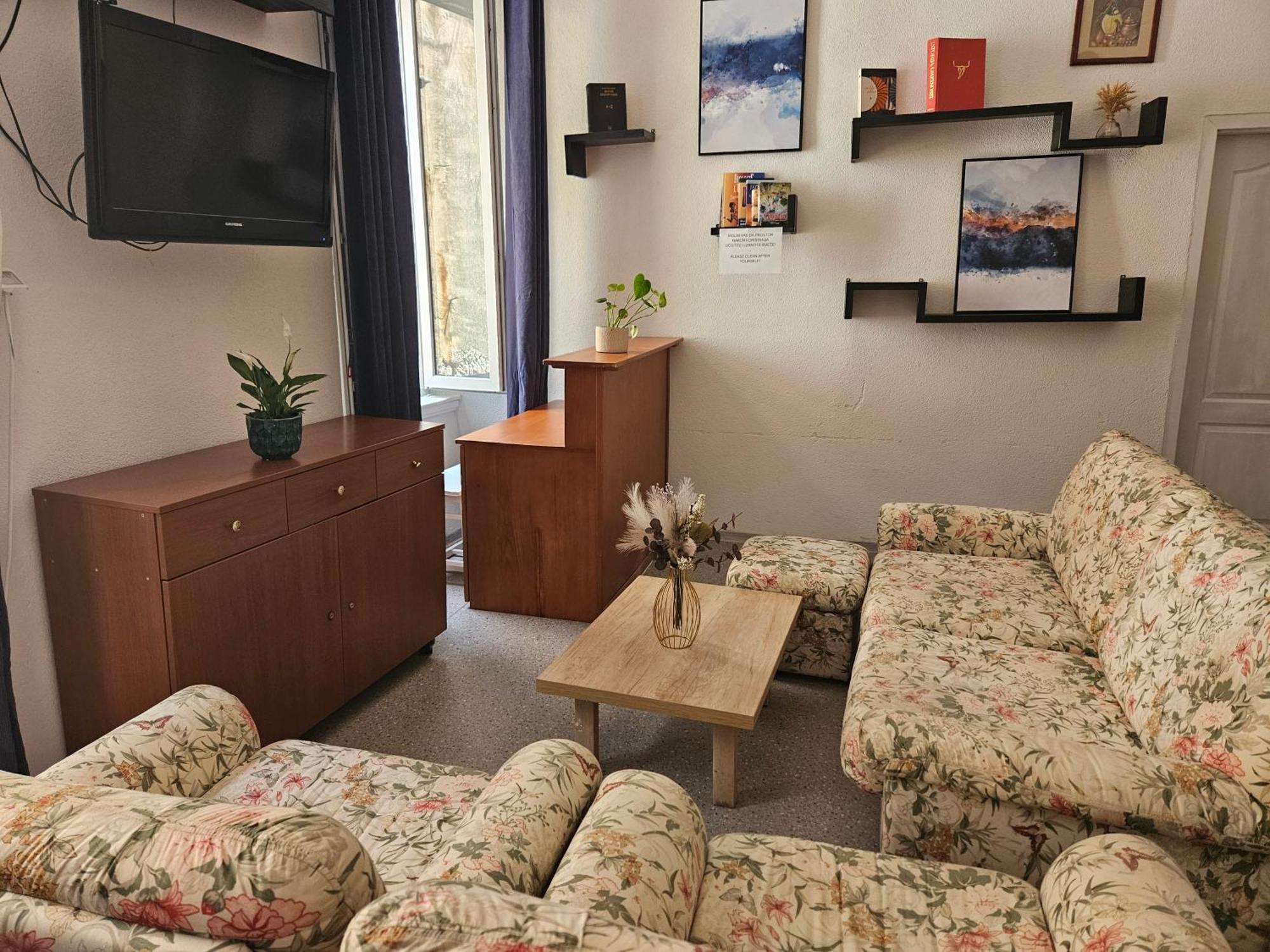 Castello Hostel Ντουμπρόβνικ Εξωτερικό φωτογραφία