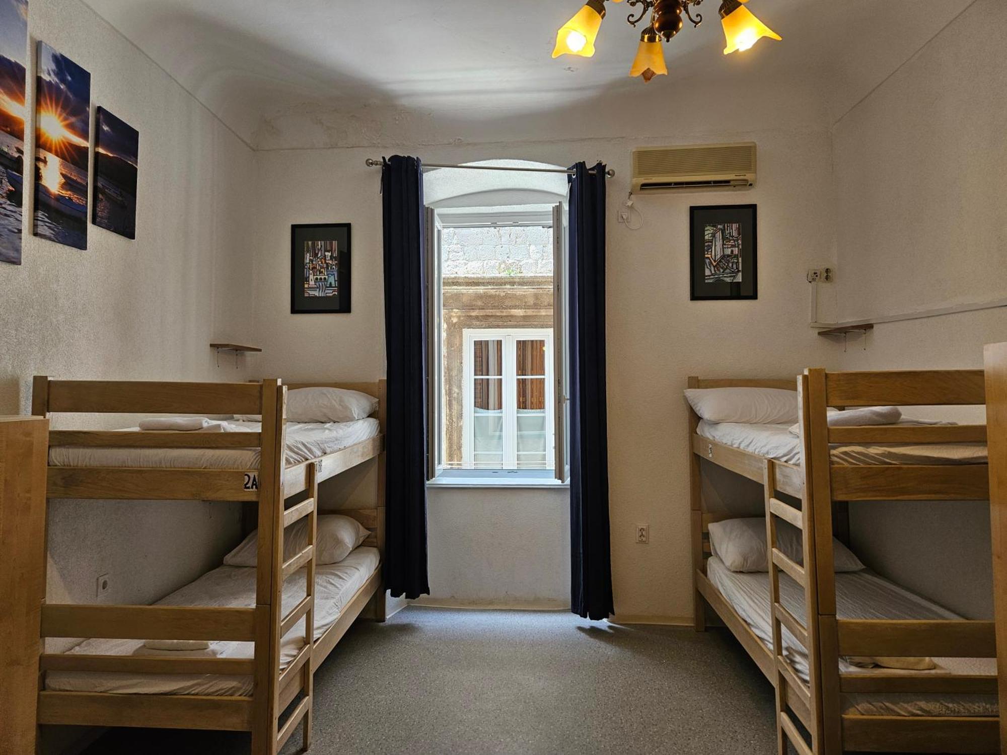 Castello Hostel Ντουμπρόβνικ Εξωτερικό φωτογραφία